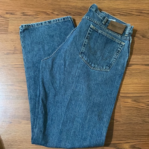 Jeans - Picture 5 of 5